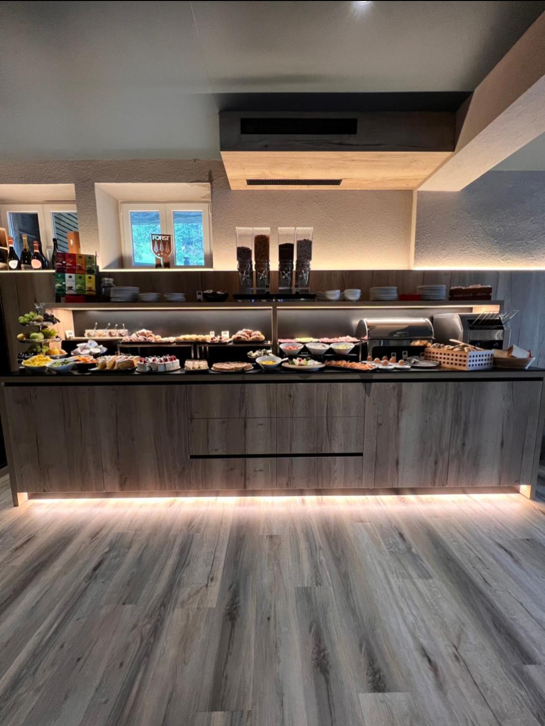 מלון קאנזיי Chalet Queen מראה חיצוני תמונה
